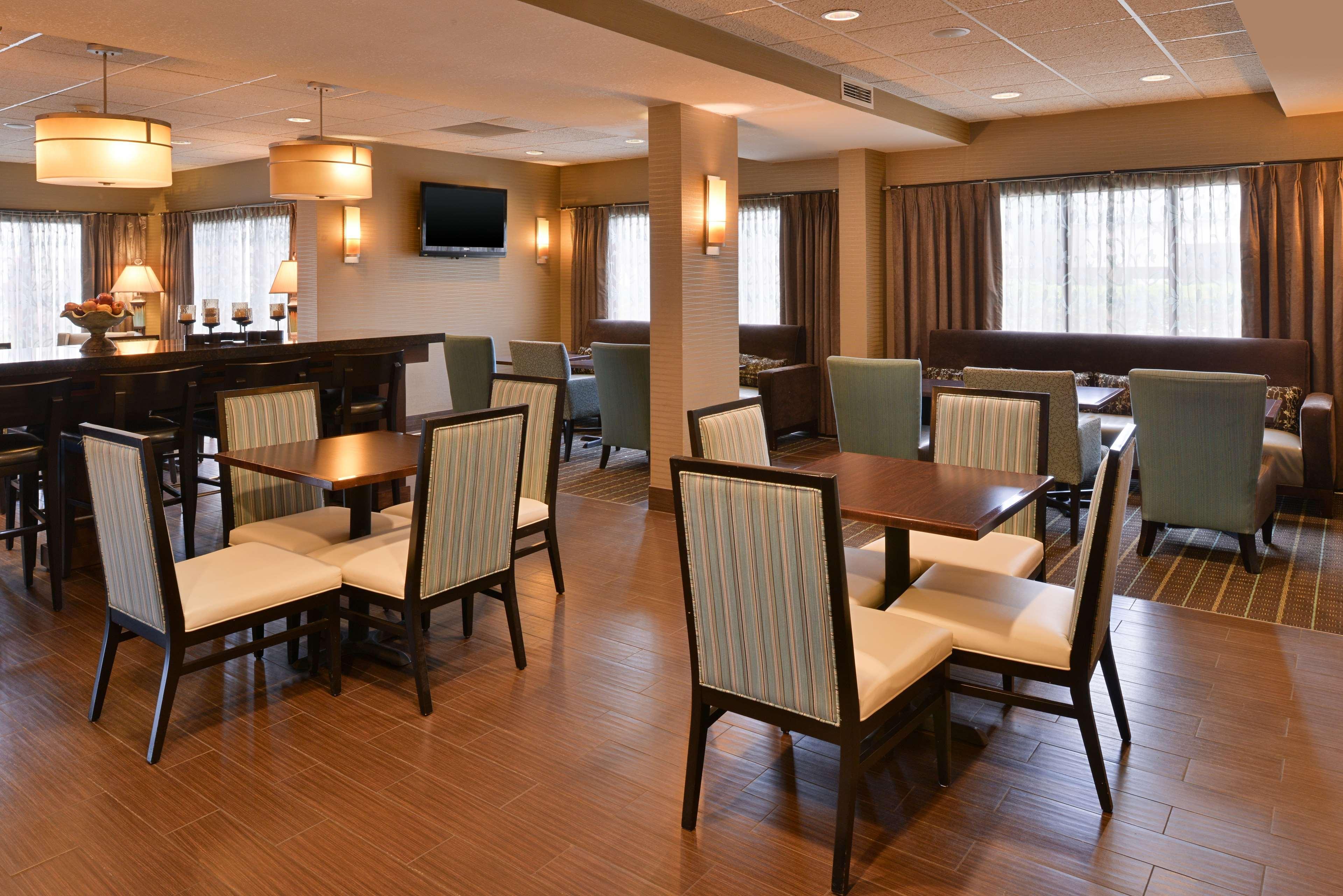 Best Western Plus Wichita West Airport Inn Exterior photo